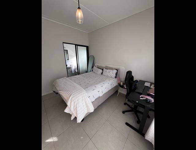1 BEDROOM APARTMENT TO LET IN RICHWOOD